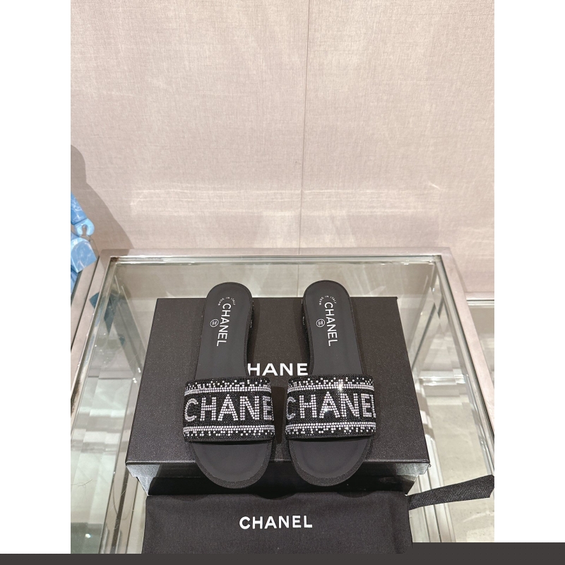 Ch*el slippers